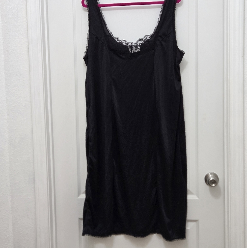 `SW25777 Blair Black Nylon Maxi Slip